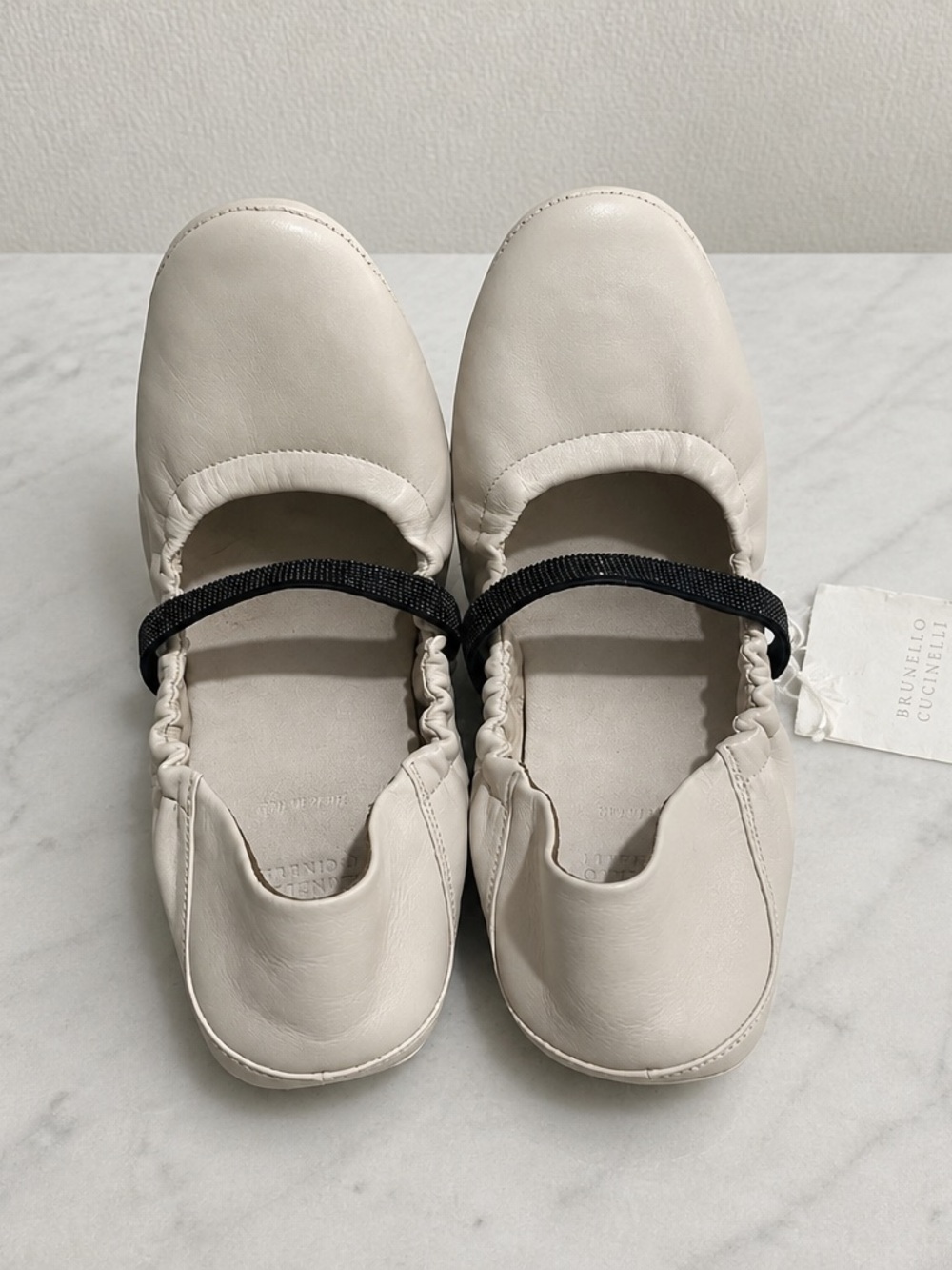 NWT ** Brunello Cucinelli Monili Embellished Leather Ballet Flats - 37